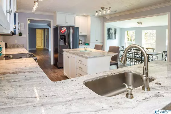 Elkmont, AL 35620,24118 Hays Mill Road