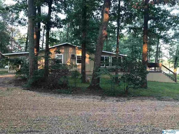 385 County Road 907, Cedar Bluff, AL 35959