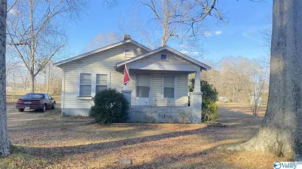 Gadsden, AL 35904,1703 Bryant Street