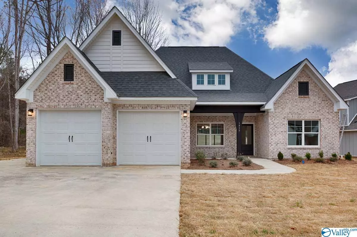 Union Grove, AL 35175,1439 Cherokee Ridge Drive