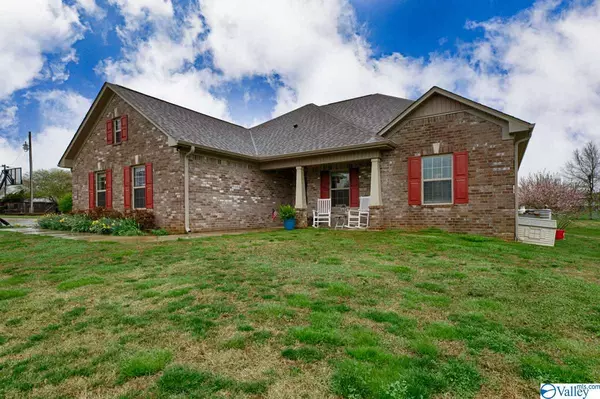 Ardmore, TN 38449,27 Maddox Lane