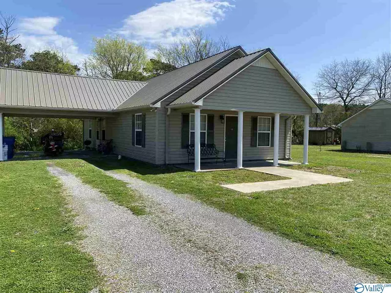 32 Carrington Lane, Albertville, AL 35950