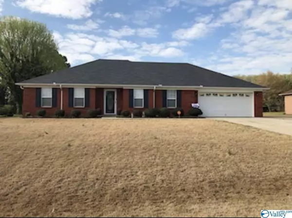 204 Parrett Court NW, Huntsville, AL 35810