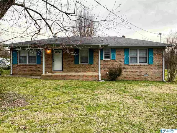 82 Simmons Circle, Fayetteville, TN 37334