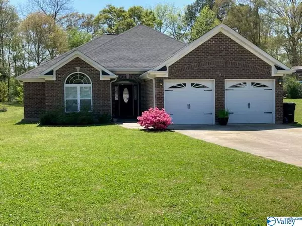 30 Saint Sebastian Drive, Cullman, AL 35057