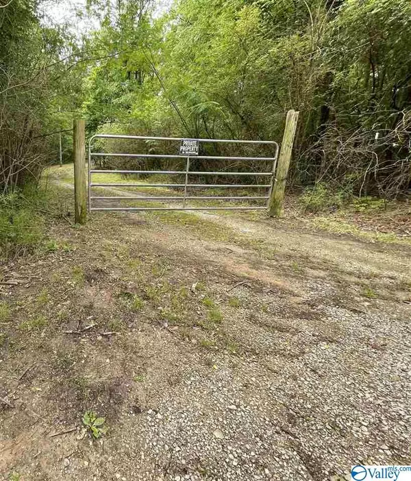 Lincoln, AL 35096,320 Clint Lane