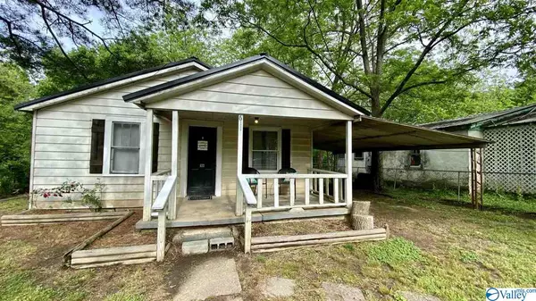 611 Rothrock Avenue SW, Attalla, AL 35954