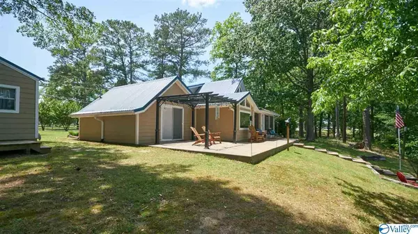 Cullman, AL 35057,455 County Road 386