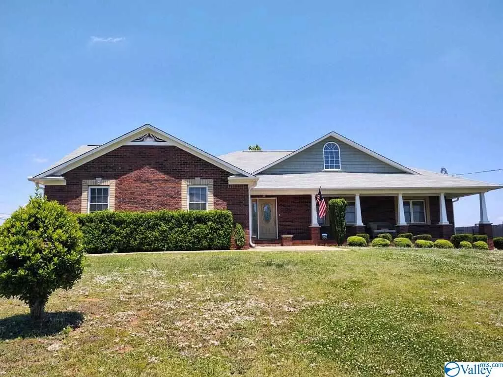 Weaver, AL 36277,49 Albright Place