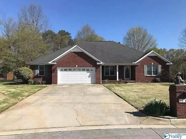 1134 London Place SW, Decatur, AL 35603