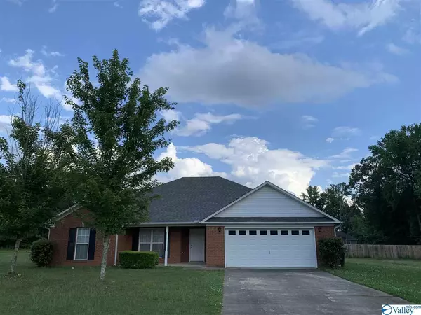 Toney, AL 35773,107 Sand Pine Court