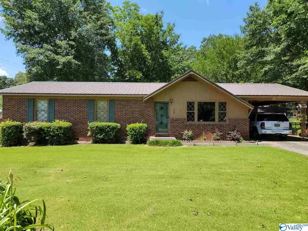 508 Crescent Drive SW, Hartselle, AL 35640