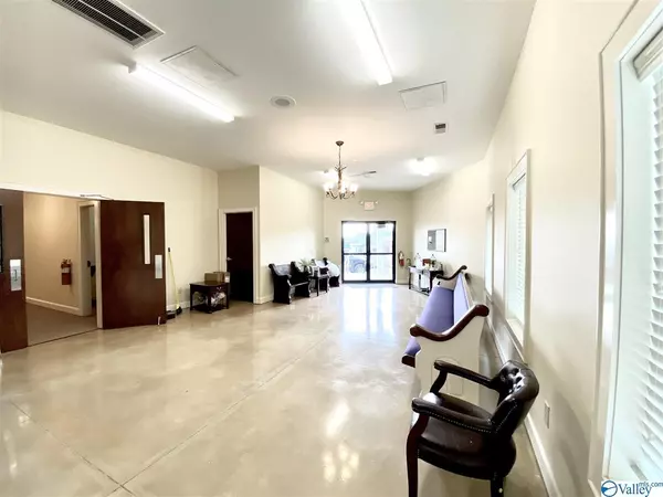 Huntsville, AL 35816,1402 Jordan Lane NW