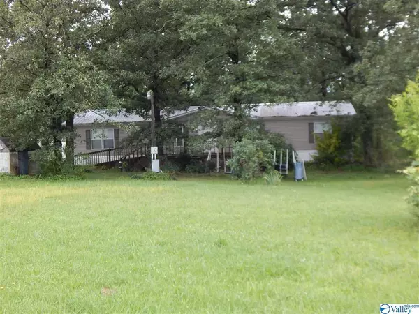 Grove Oak, AL 35975,2203 County Road 411