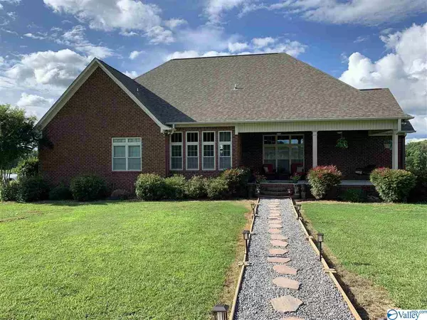 Collinsville, AL 35961,5631 County Road 446