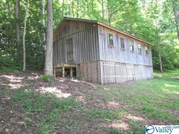 Minor Hill, TN 38473,537 Townsend Road