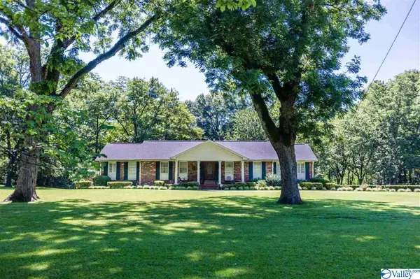 1020 Padenreich Avenue, Gadsden, AL 35903