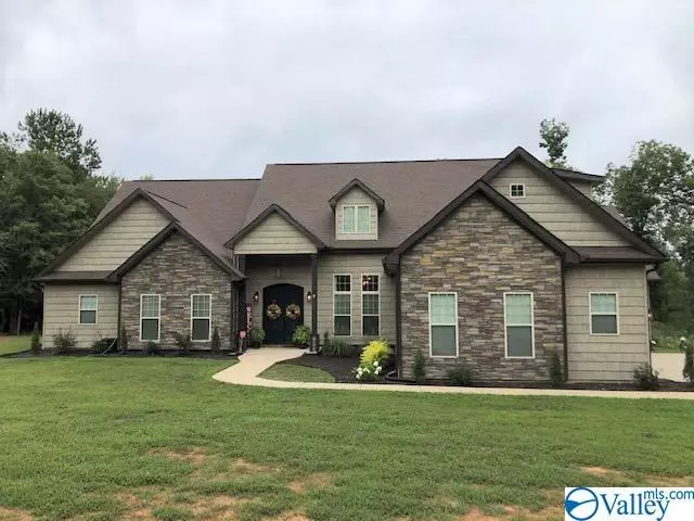 550 County Road 122, Florence, AL 35634