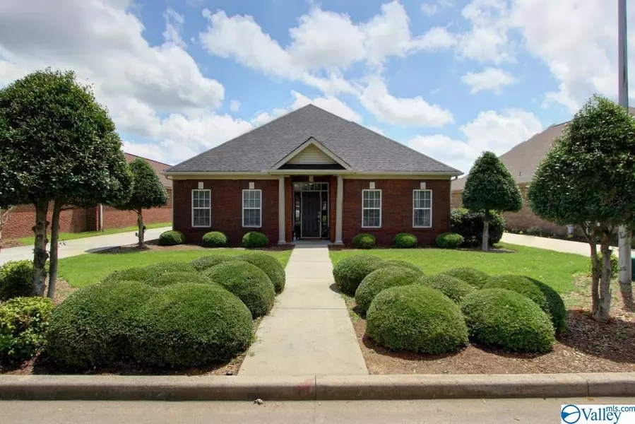 27071 Mill Creek Drive, Athens, AL 35613