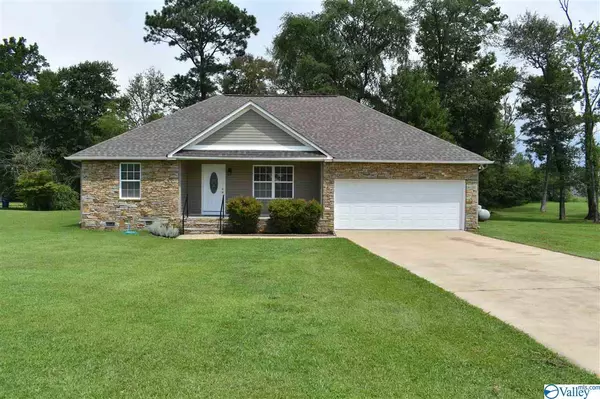 Sylvania, AL 35988,284 Pebble Lane