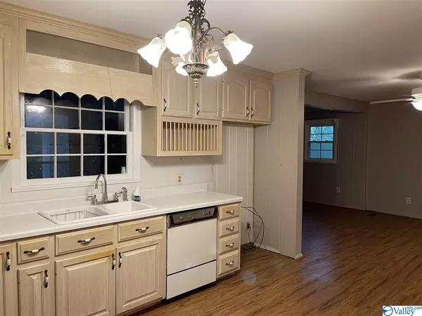 Blountsville, AL 35031,68341 Main Street