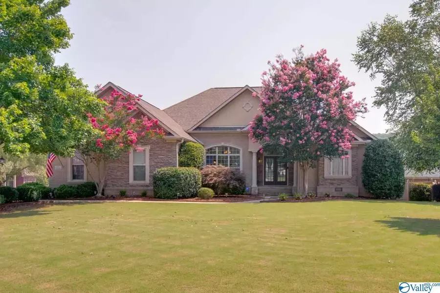 4407 Hampton Ridge Drive, Owens Cross Roads, AL 35763