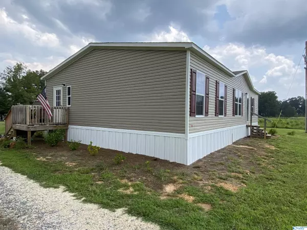 Leesburg, AL 35983,825 County Road 20