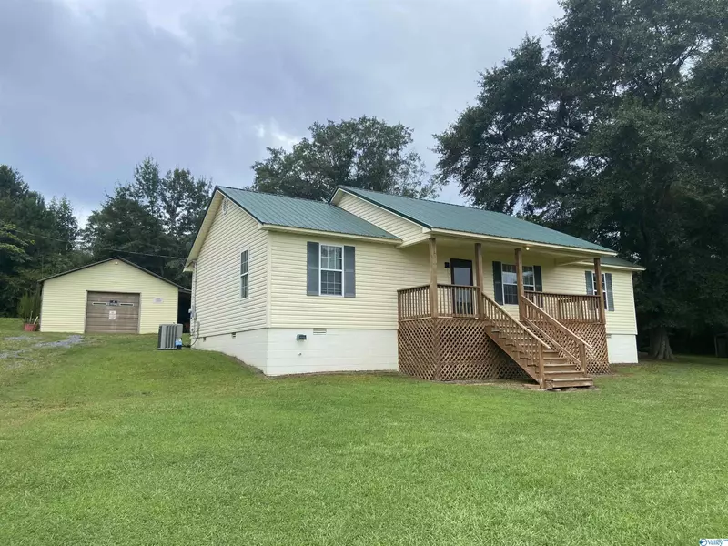 966 Gilliland Road, Altoona, AL 35952