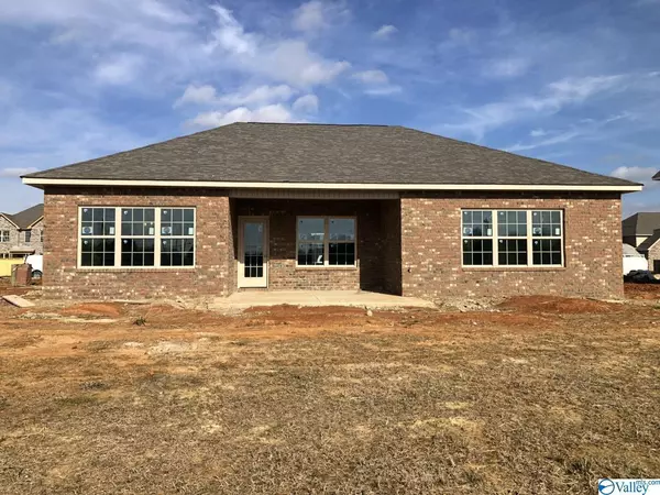 Priceville, AL 35603,24 Yorkshire Lane