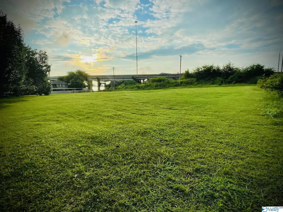 Decatur, AL 35601,0 Well Street