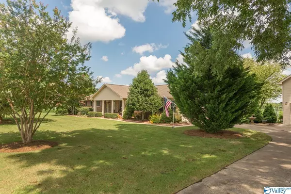 180 Mobbs School Road, Arab, AL 35016