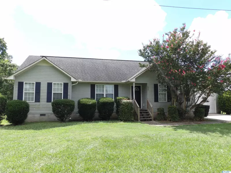 1956 Turnpike Road, Albertville, AL 35950