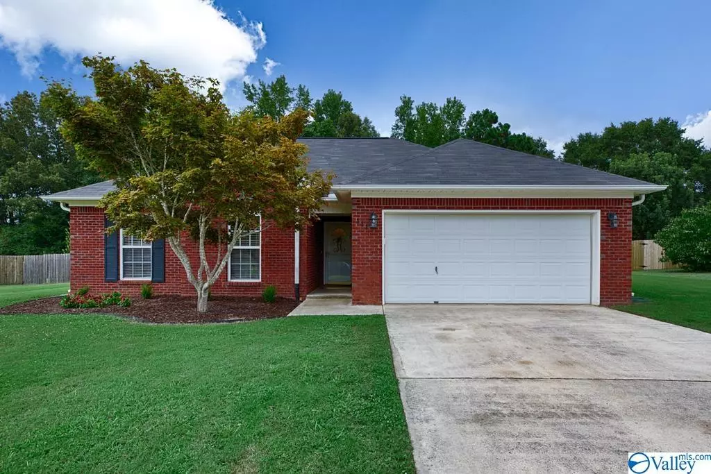 Toney, AL 35773,111 Lacebark Drive