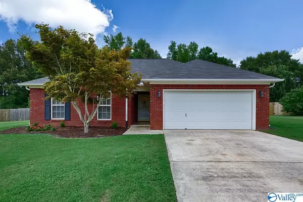 111 Lacebark Drive, Toney, AL 35773