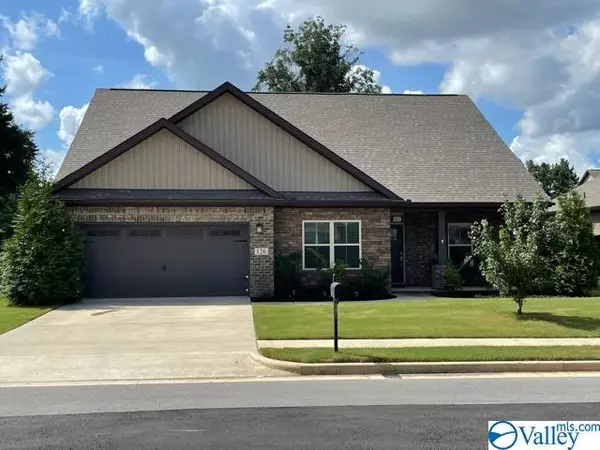 126 Heritage Brook Drive NW, Madison, AL 35757