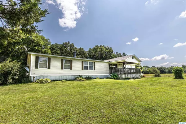 Eva, AL 35621,144 Hudgins Road