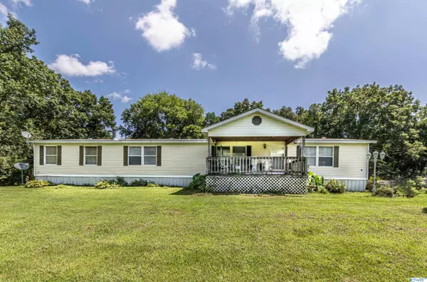 Eva, AL 35621,144 Hudgins Road