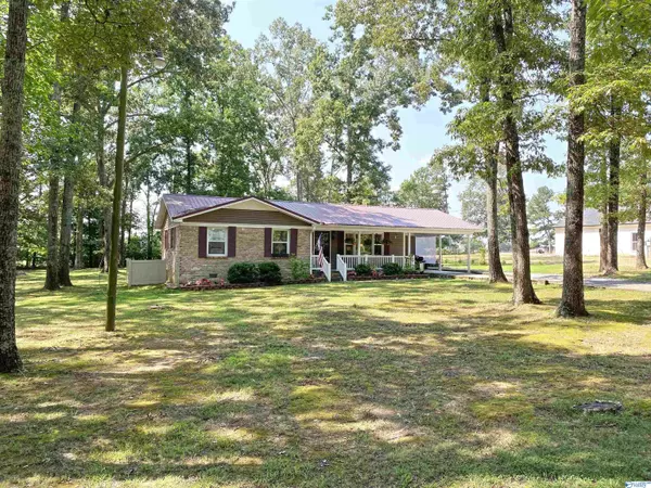 Athens, AL 35613,26786 Pine Drive