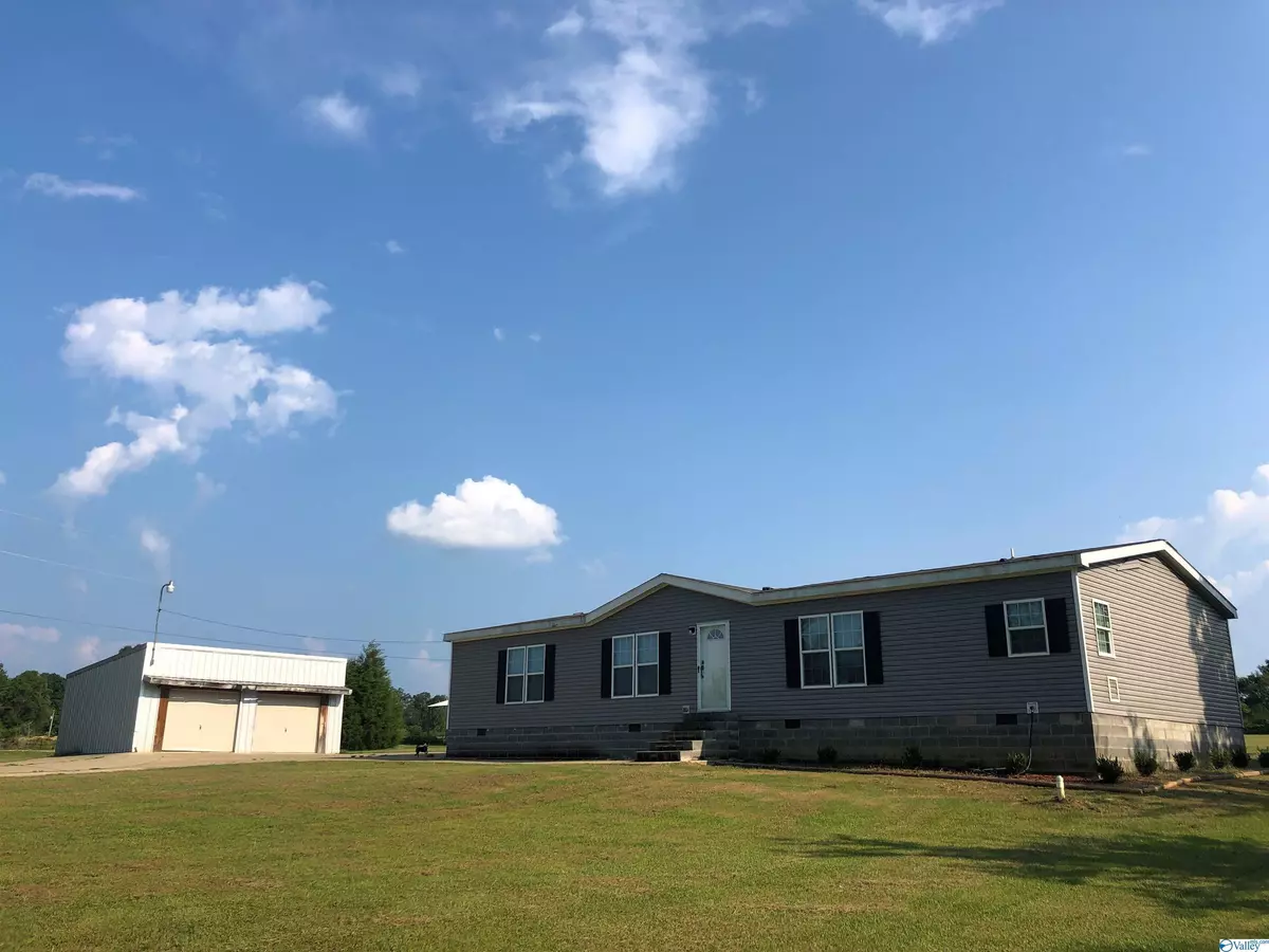 Cedar Bluff, AL 35959,1110 County Road 92