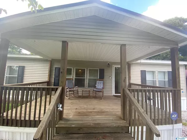 Bridgeport, AL 35740,7381 County Road 75