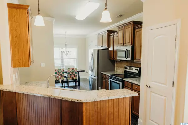 Owens Cross Roads, AL 35763,2906 Pasture View Lane