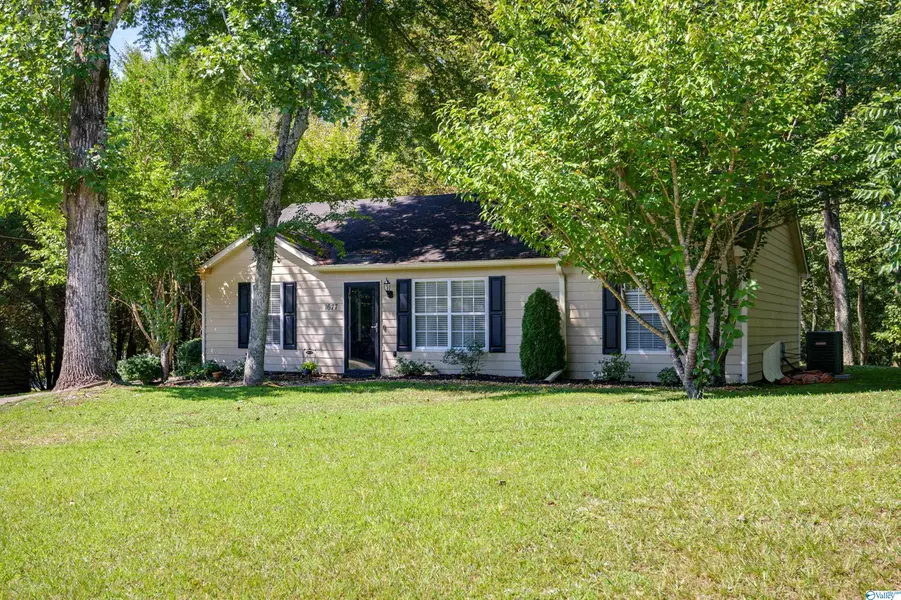 1677 Mckee Road, Toney, AL 35773