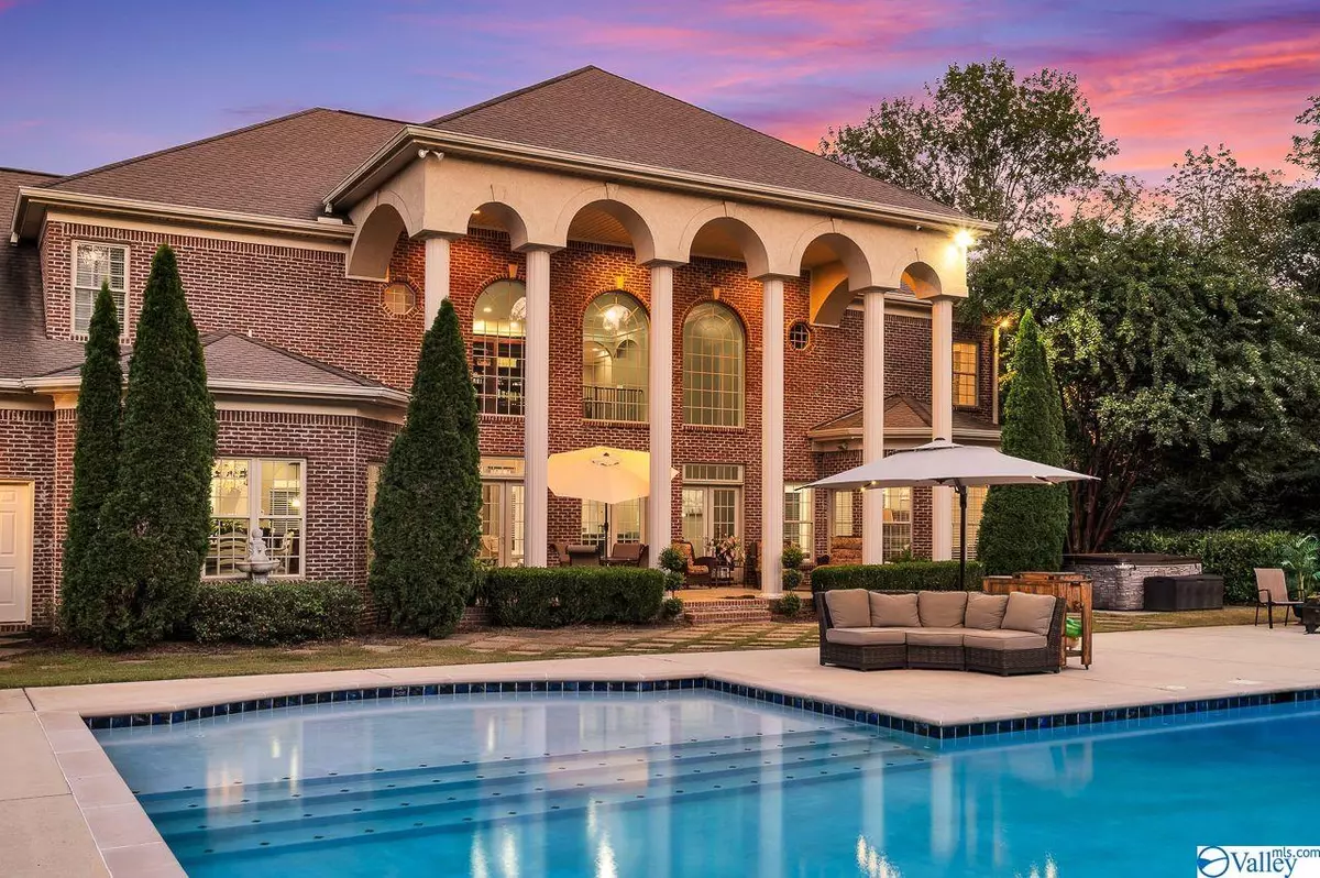 Decatur, AL 35603,3725 S Woodtrail SW