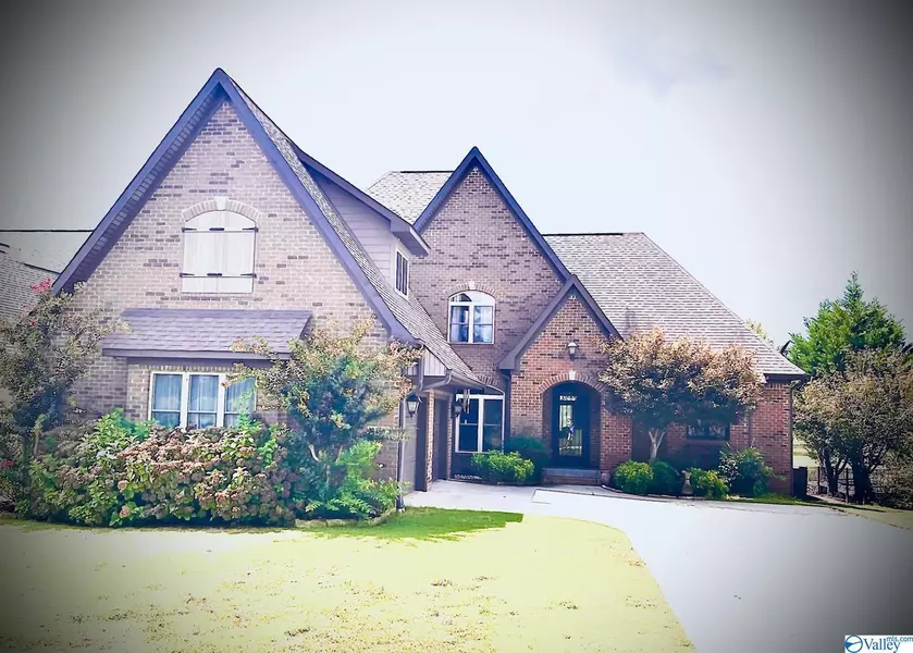 3114 Marina Drive, Athens, AL 35611