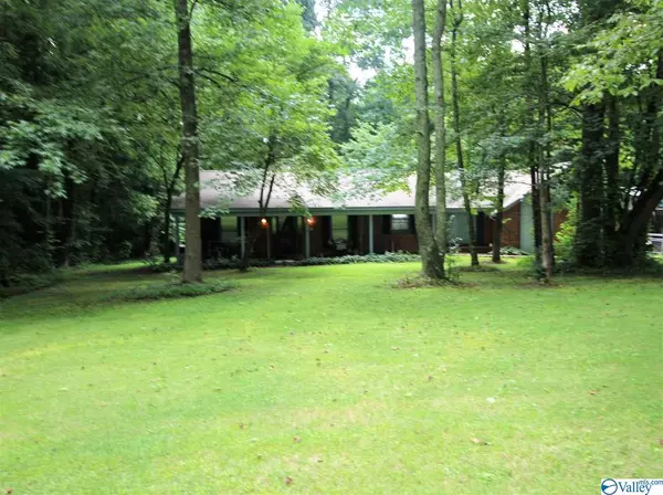 200 Sweetgum Road, Hazel Green, AL 35750