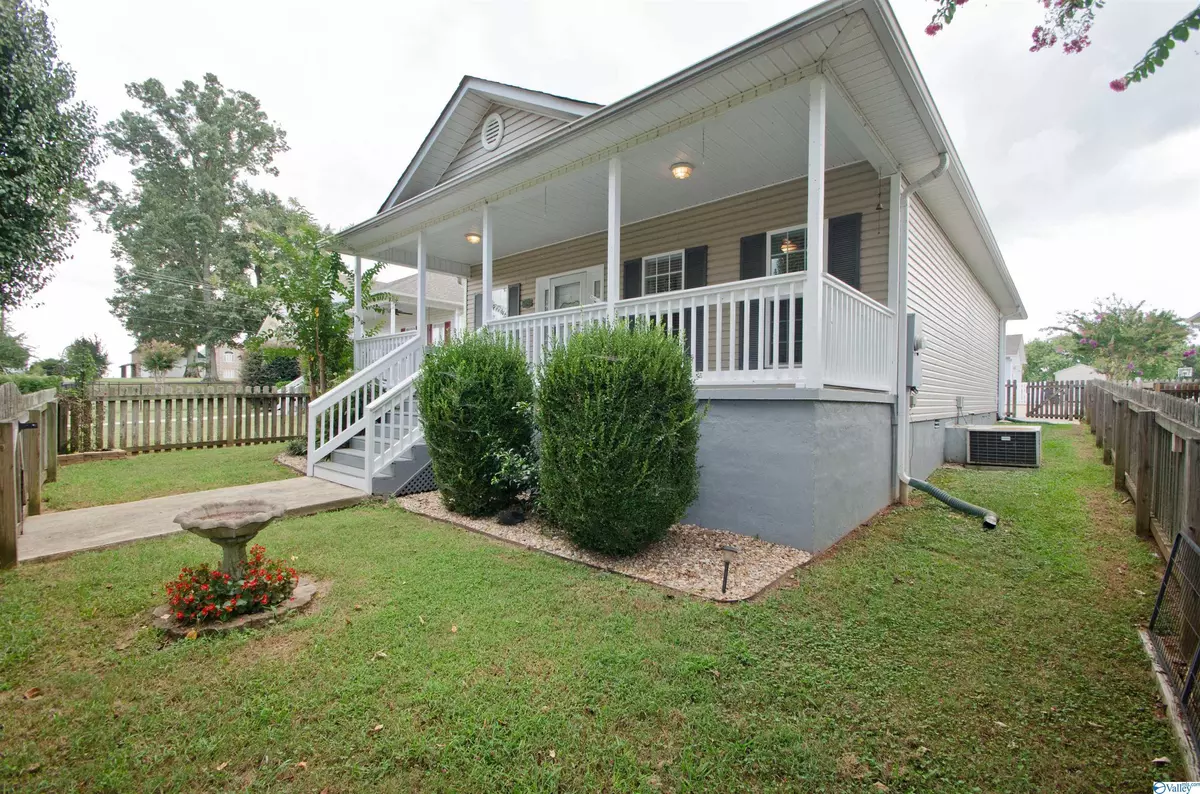 Athens, AL 35611,14963 Bay Hill Avenue