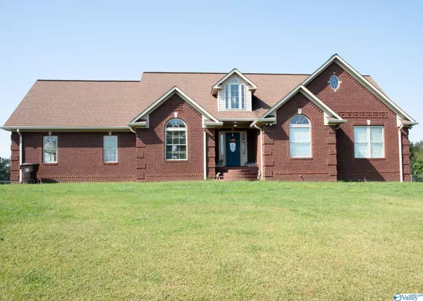 649 County Road 22, Pisgah, AL 35765