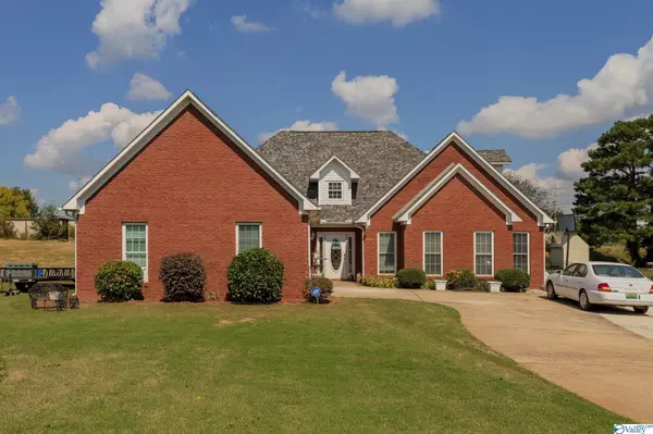 24975 Blossom Lane, Athens, AL 35613