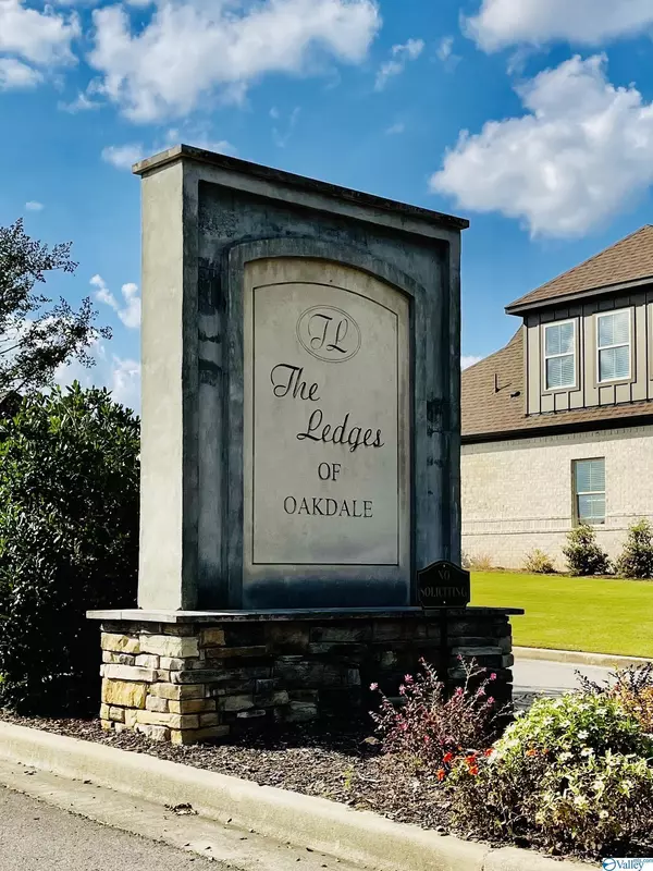 17033 Obsidian Circle, Athens, AL 35613