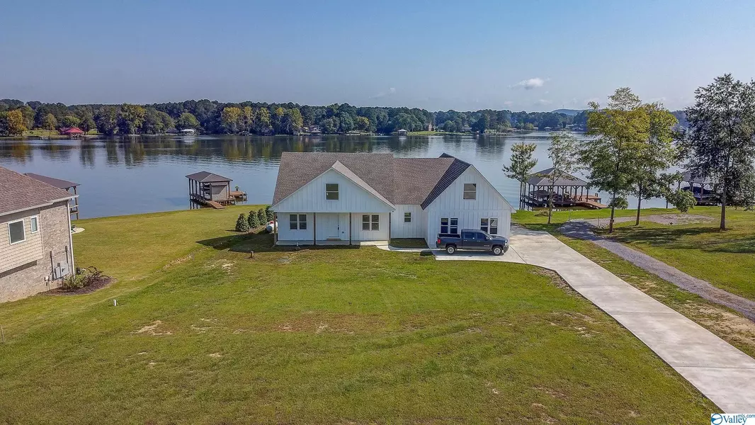 202 Harbor Lane, Ashville, AL 35953